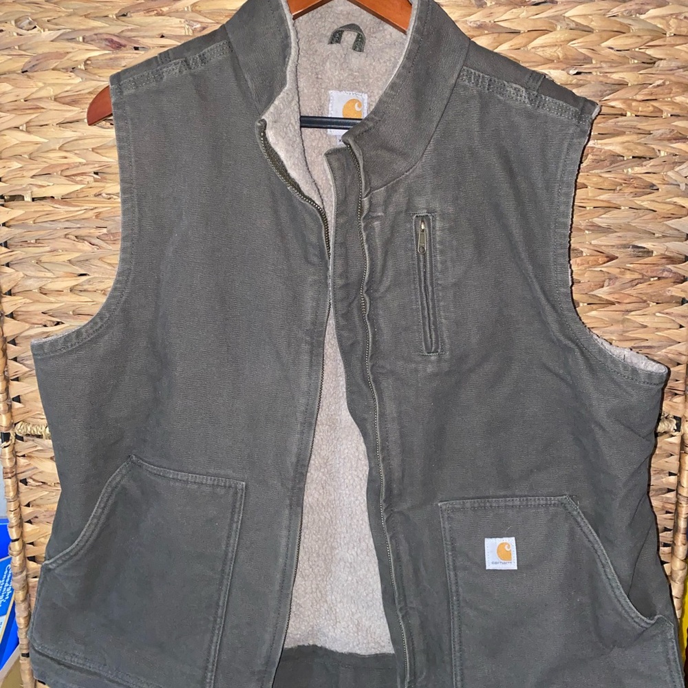 Carhartt Sherpa Lined Vest in Grey